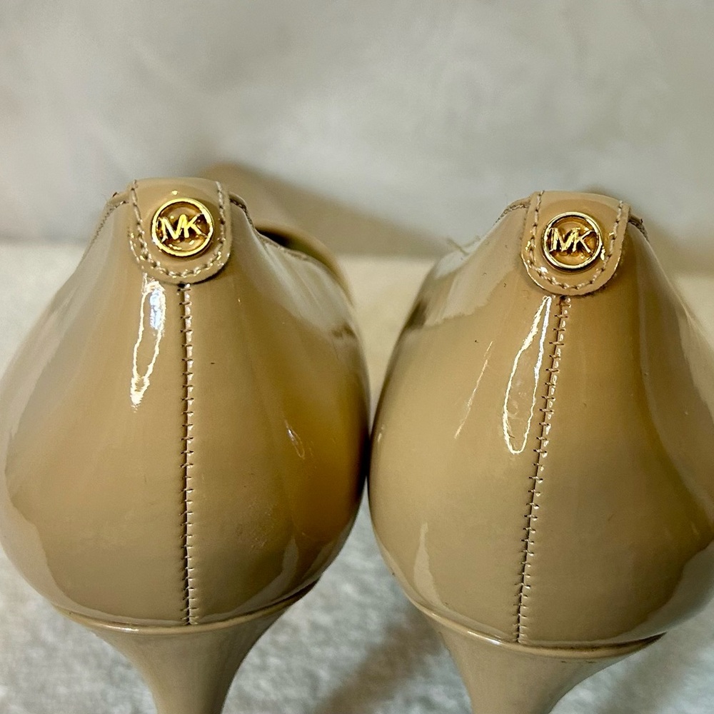 New Michael Kors Womens Tan Alina Flex Pump / size 7 - Picture 4 of 11